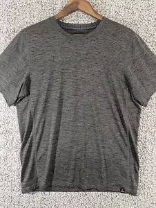 Camisa Prana Para Hombre Pequeña Rendimiento Elástica Gris y Negra - Imagen 1 de 9