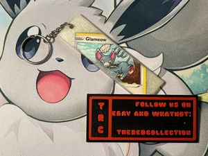 Llavero de cartas Pokémon Glameow - Llavero de marcador - Juego de cartas coleccionables - Raro - Imagen 1 de 2