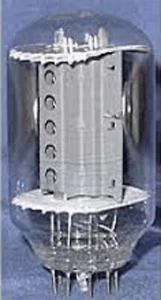 22JG6 TUBE SILVERTONE TESTED & BOXED VINTAGE SURPLUS - Picture 1 of 3