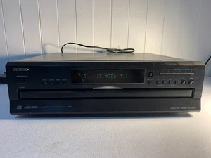 Onkyo DX-C390 Compact Disc Wechsler OHNE FERNBEDIENUNG GETESTET 6 Disc Wechsler - Bild 1 von 9