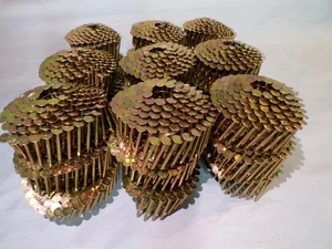 Lot of 27 Coils - 1 1/4" × .120" Smooth Galvanized Shank Coil Roofing Nails - Picture 1 of 6