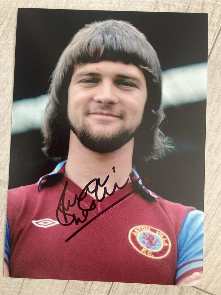 Brian Little Aston Villa Hand Signed 7x5 photo Autograph - Image 1 of 1