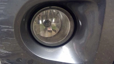 Used Driving Light fits: 2014 Nissan Titan Fog-Driving bumper mounted Grade A Foto 1 de 4