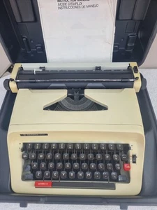 Hermes 305 Vintage Typewriter With Hard Carry Case VGC Made In Japan - Picture 1 of 23