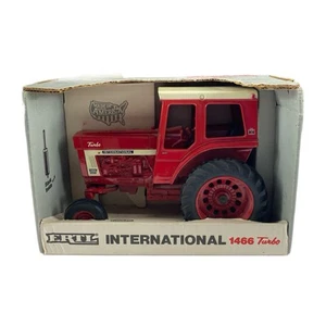 1990 ERTL Special Edition International 1466 Turbo Tractor 1/16 Scale - Picture 1 of 14