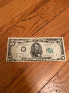 1950A $5 miscut error New York Rare Federal Reserve Note. - Picture 1 of 3