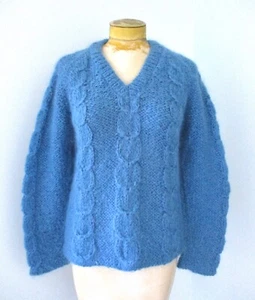 Vtg 60s Cornflower Blue Cable Knit V-Neck Shaggy Mohair Fisherman Sweater S/M - Picture 1 of 3