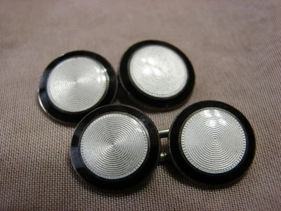 DE COLECCIÓN DOBLE CARA ESMALTE GUILLOCHE BLANCO Y NEGRO SOBRE PLATA DE LEY Foto 1 de 4