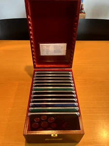 Euro Münzen Ländersätze Gedenkmünzensätze 12 Sätze in Holzbox - Bild 1 von 13