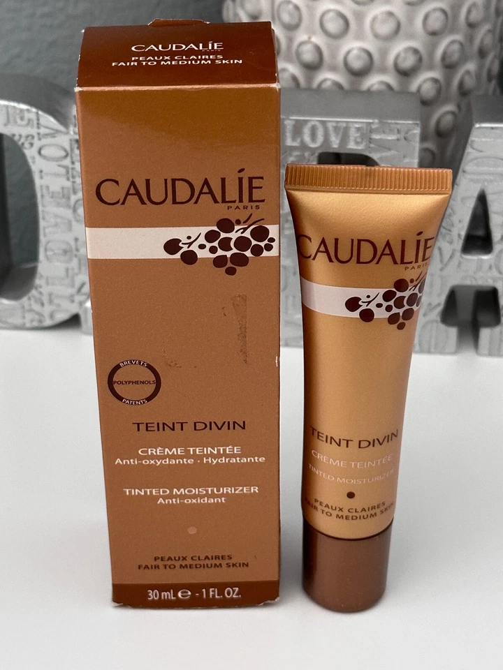 Caudalie Teint Divin Tinted Moisturizer Fair To Medium Skin Foto 1 de 2