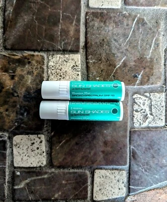 Melaleuca Sun Shades Lip Balm: SPF 15 ~ MOUNTAIN MINT ~ Qty 2