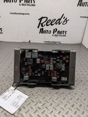Motor de caja de fusibles compatible con 07-09 SUBURBAN 1500 1181162 Foto 1 de 4