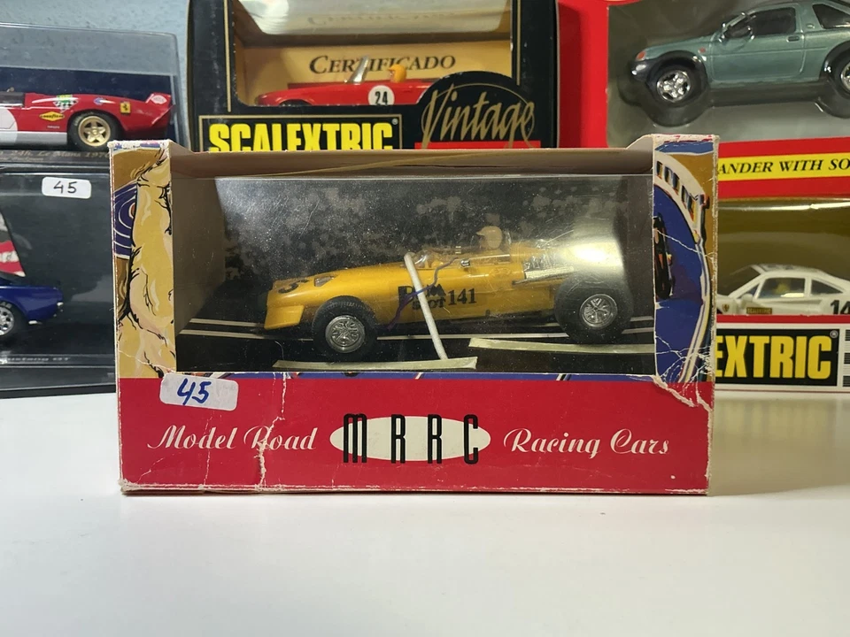 SLOT CAR MRRC 7004 BRM P56 F1 YELLOW LTED.ED MB 1/32 SCALEXTRIC AVANT SLOT FLY - Imagen 1 de 4