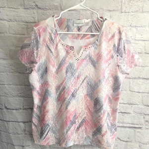 Top donna Alfred Dunner rosa/grigio/bianco in pizzo con strass taglia L - Foto 1 di 9