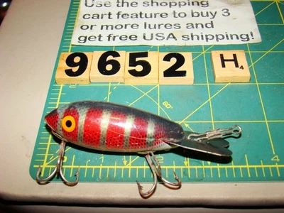 V9652 H COLORFUL ANTIQUE WOODEN  BOMBER FISHING LURE - Image 1 of 4