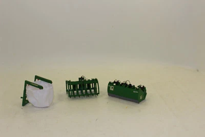 Wiking 773 82 Front Loader Tools Set B John Deere Green 1:32 New in OVP 077382 - Image 1 of 4