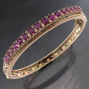 Fabulous Solid 18k Yellow GOLD PIERCED 16 NATURAL RUBY BANGLE Hinged 18.5gm - Picture 1 of 6