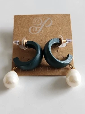 Plunder Designs Wooden Blue Hoop Pearl Earrings Goldtone 1 3/4" Brand New - Image 1 of 4