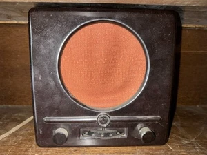 Kleinempfanger de radio alemana de colección de la Segunda Guerra Mundial - Imagen 1 de 12