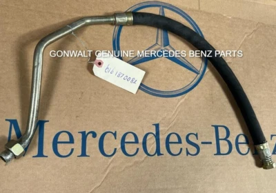 Enfriador de aceite de manguera genuino Mercedes Benz W123 240D VLRUB 6161870082 Foto 1 de 3