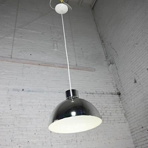 Lámpara colgante de cúpula de aluminio MCM a moderna que se vende por separado - Imagen 1 de 18