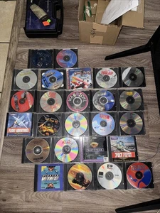 Riesiges Vintage PC Flight Sim Spiel Lot (25+ Discs) Falcon 4.0, EF2000, Wing (D2) - Bild 1 von 5
