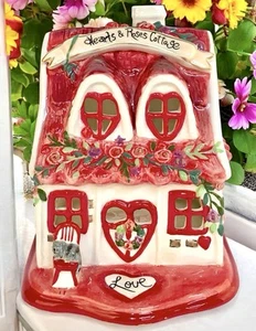 Blue Sky Clayworks HEARTS ROSES COTTAGE Valentine Candle House NEW Auth Retailer - Picture 1 of 6
