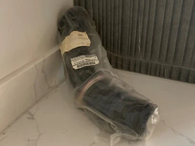 NUEVO STOCK ANTIGUO DATSUN FAIRLADY Z S30 240Z 70-73 Manguera de llenado de tanque de combustible 17208-N3050 Foto 1 de 4