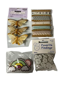 4 Pc Embellishment Lot Embroidered Patches Butterfly Clips Ribbon Button Rainbow - Picture 1 of 6