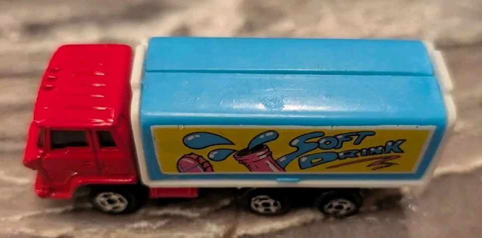 "Camión de refrescos Welly modelo fundido a presión rojo azul 3,5"" diecast vintage" Foto 1 de 4