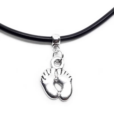 Collana nera PIEDINI Argento da donna per mamma tipo caucciu chiama angeli piedi - Immagine 1 di 4