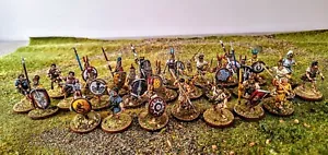 Bemalte 28mm Victrix Miniaturen alte Griechen x 27 Hopliten, Scharmützler - Bild 1 von 9