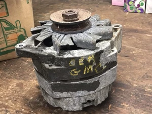 Delco Remy GMC truck Alternator Made In USA Used - Picture 1 of 7