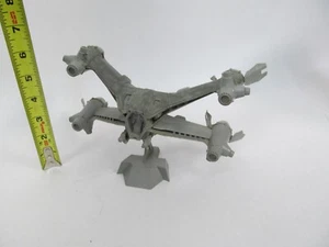 Vintage Babylon 5 Starfury Model Kit Assembled Spaceship - Picture 1 of 5