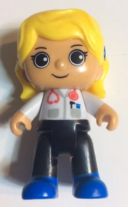2019 Ryan's World Doctor Action Figure Just Play - Picture 1 of 4
