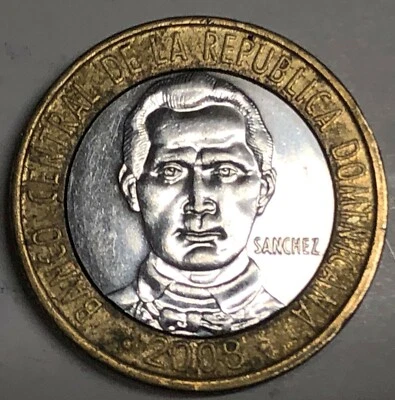 # C2026     DOMINICAN  REPUBLIC    COIN,     FIVE  PESOS  2008 - Image 1 of 2