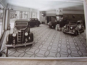 1935 CHRYSLER PLYMOUTH SHOWROOM 11 X 17 PHOTO PICTURE - Picture 1 of 1