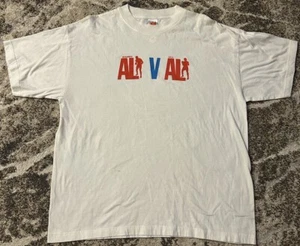 Muhammad Ali V Laila Ali Shirt Boxing XL Hanes Spellout Caricuture White - Picture 1 of 4