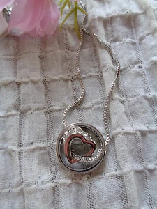 Außergewöhnliche Kette silber Anhänger Ring-Strassherz - Bild 1 von 4