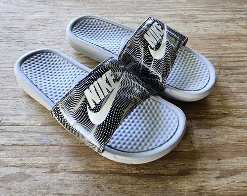 NIKE Benassi JDI 618919 018 sandali donna slide grigio nero stampa taglia 9