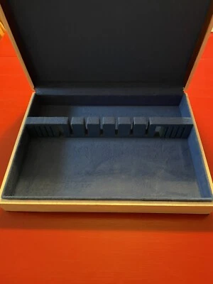 Сундук для хранения столовых приборов расписанный мелом деревянный - также отлично подходит для ювелирных изделий - Изображение 1 из 4