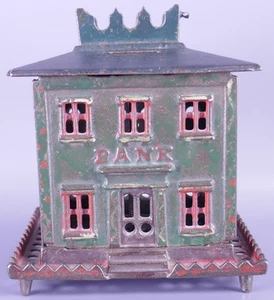 # Raro Antiguo Hierro Fundido Corona Edificio Moneda Banco Patas Arquitectónico Still Bank - Imagen 1 de 24