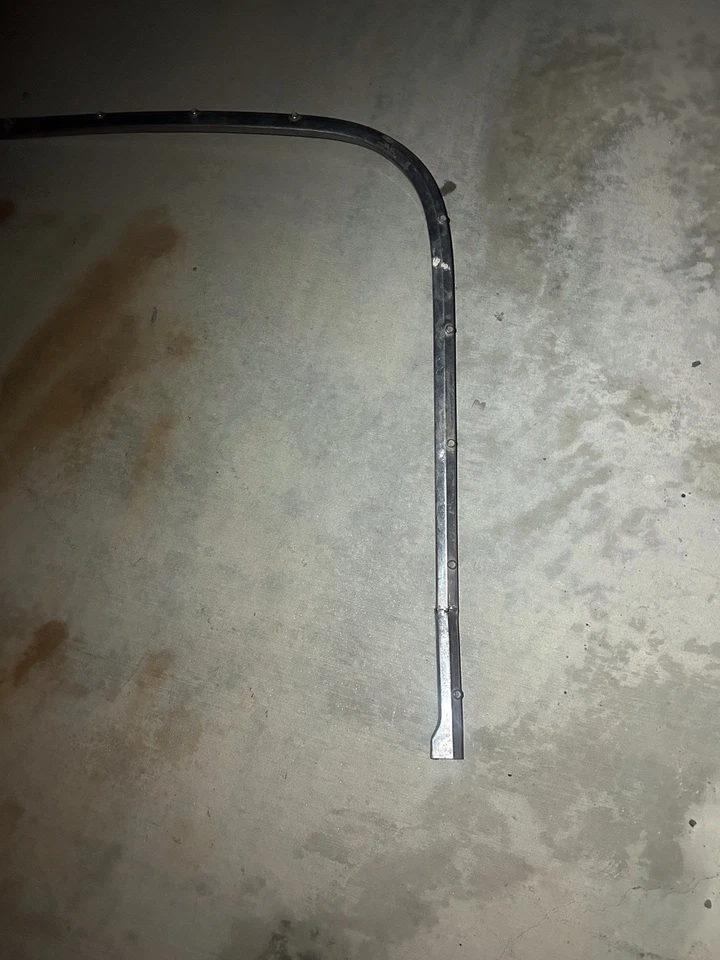 Chevy 1961-1964 original convertible molduras Pinchweld Foto 1 de 3