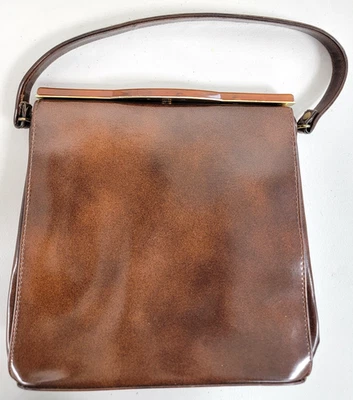 Cartera de Colección Saks Fifth Avenue Marrón Vinilo Cuero Forrado Lucite Cierre Tortuga Foto 1 de 4