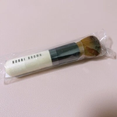 Cepillo facial de cobertura completa Bobbi marrón tamaño mini de viaje (nuevo y precintado) Foto 1 de 4