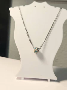 Hand made necklace - Picture 1 of 4