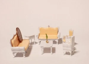 7 Piece Queen Anne Living Room Set 1:48 1/4 Scale White & Vase - Picture 1 of 2