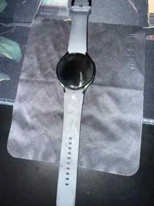 Samsung Galaxy Watch 6 44mm Aluminum Bluetooth Smartwatch w/ Tracker, Graphite - Zdjęcie 1 z 3