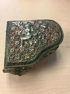 Vintage Willitts Piano Music Box  - Picture 1 of 11