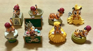 Disneyland Chandu Miniatura Figura Libro de Cuentos de Sindbad Viaje Tokio DisneyMar - Imagen 1 de 1